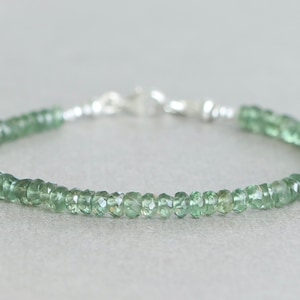 Apatite Bracelet Green Apatite Bracelet Gemstone Bracelet Beaded Bracelet Stacking Bracelet Gift for Her