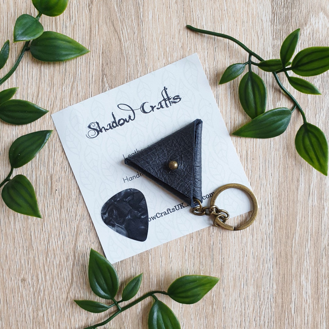 Black Leather Pick Pouch Guitar Pick Case Plectrum Pouch Etsy