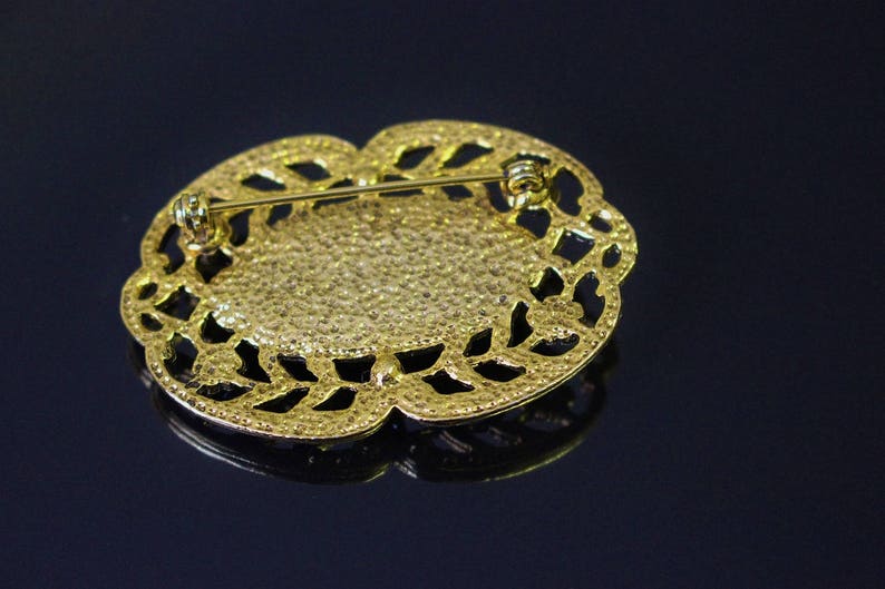 Vintage Oval Brooch Pin Black Enamel with Pink Rosebud Openwork Trailing Flower Stems Frame with Ice Rhinestone Centres with scalloped Rim