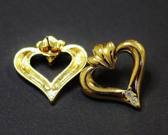 Vintage Earrings Heart Shape Pierced Gold Tone Da… - image 9