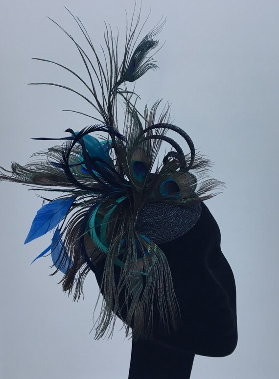 Absinthe Peacock perch hat