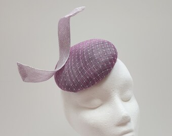 Perch, pill box, cocktail, button wedding or occasion hat in lilac