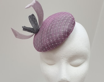 Perch, pill box, cocktail, button wedding or occasion hat in lilac