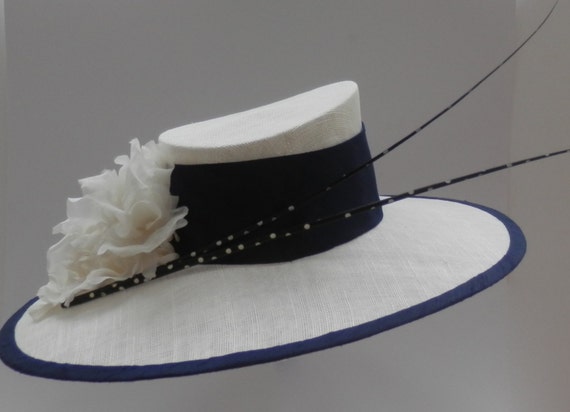 Classic Vintage Look Ivory Wedding Races Hat! With Navy Silk  display picture 3