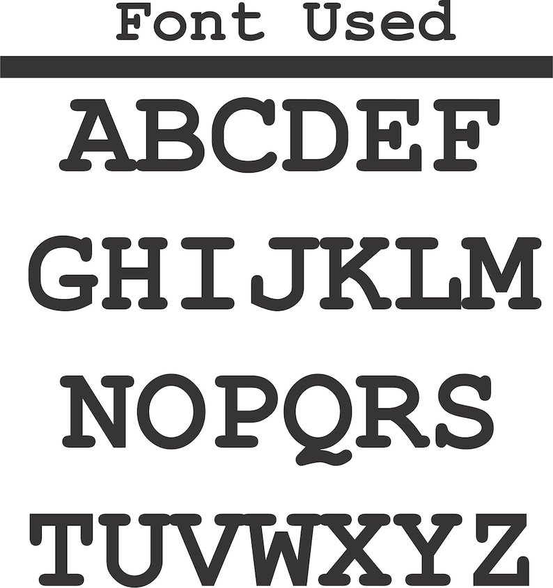 Op de afbeelding: Een alfabetkaart met de letters A tot en met Z in een vetgedrukt, sans-serif lettertype. De letters zijn gerangschikt in vier rijen.