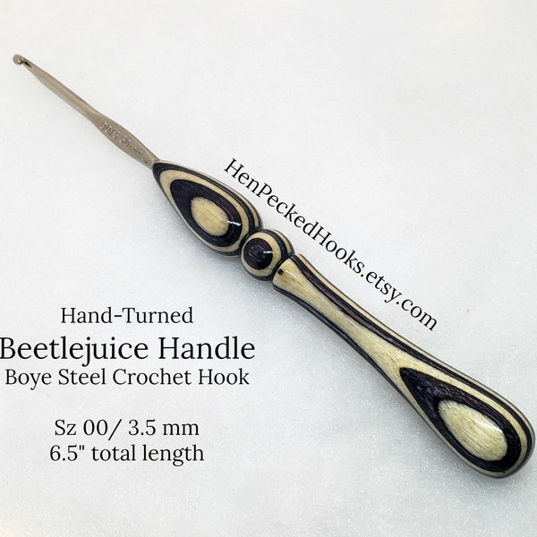 Handgedreht - Beetlejuice - SpectraPly™ ergonomische Holz Griff Boye Stahl häkeln Haken Sz 00 / 3,50 mm