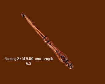 Hand-turned - Nutmeg - SpectraPly™ Ergonomic Luxury Wood Crochet Hook Sz M / 9.00 mm