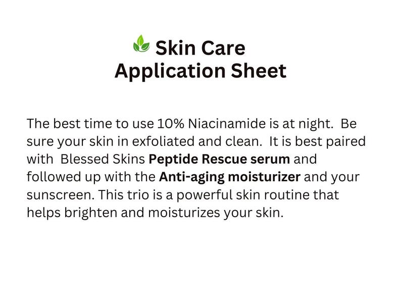 Op de afbeelding: Een wit skincare applicatieblad met de titel "Skin Care Application Sheet" en tekst die een nachtelijke skincare routine beschrijft met 10% Niacinamide, een peptideserum, anti-aging moisturizer en zonnebrandcr&egrave;me.