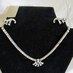 Vintage Rhinestone Necklace Earrings Set Screw back Rhinestone Earrings