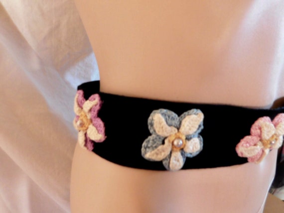 Vintage Belt Black Velvet Crotched Flower Appliqu… - image 2