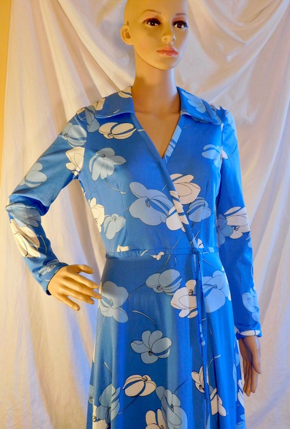 Harold Grant Blue Floral Print Maxi Dress Hawaiian