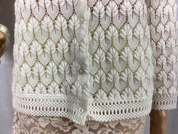 Vintage White Sweater Montgomery Ward Knit Sweater - image 3