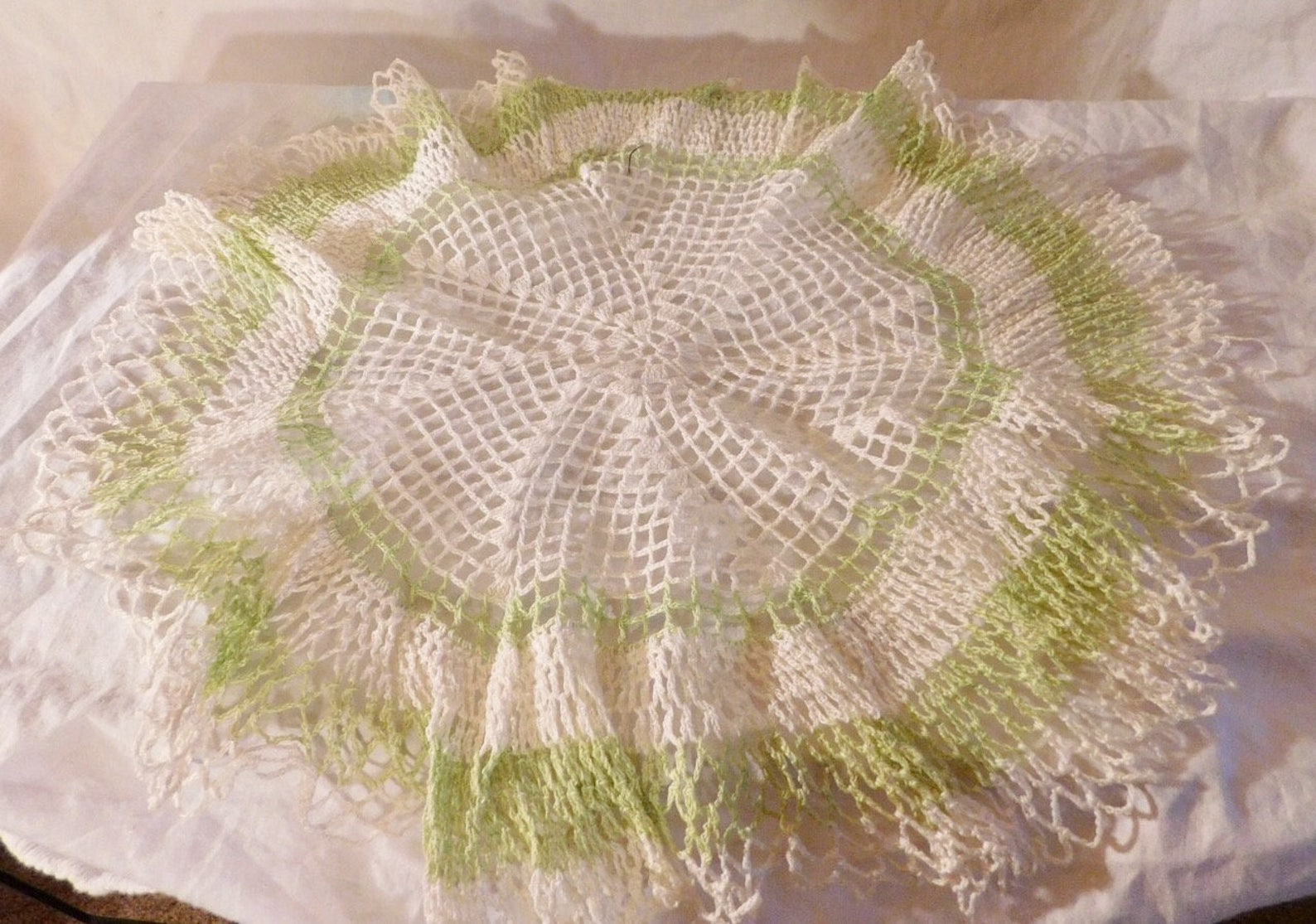 Green Doily Green and White Doily Large Doilies Set of 4 Etsy