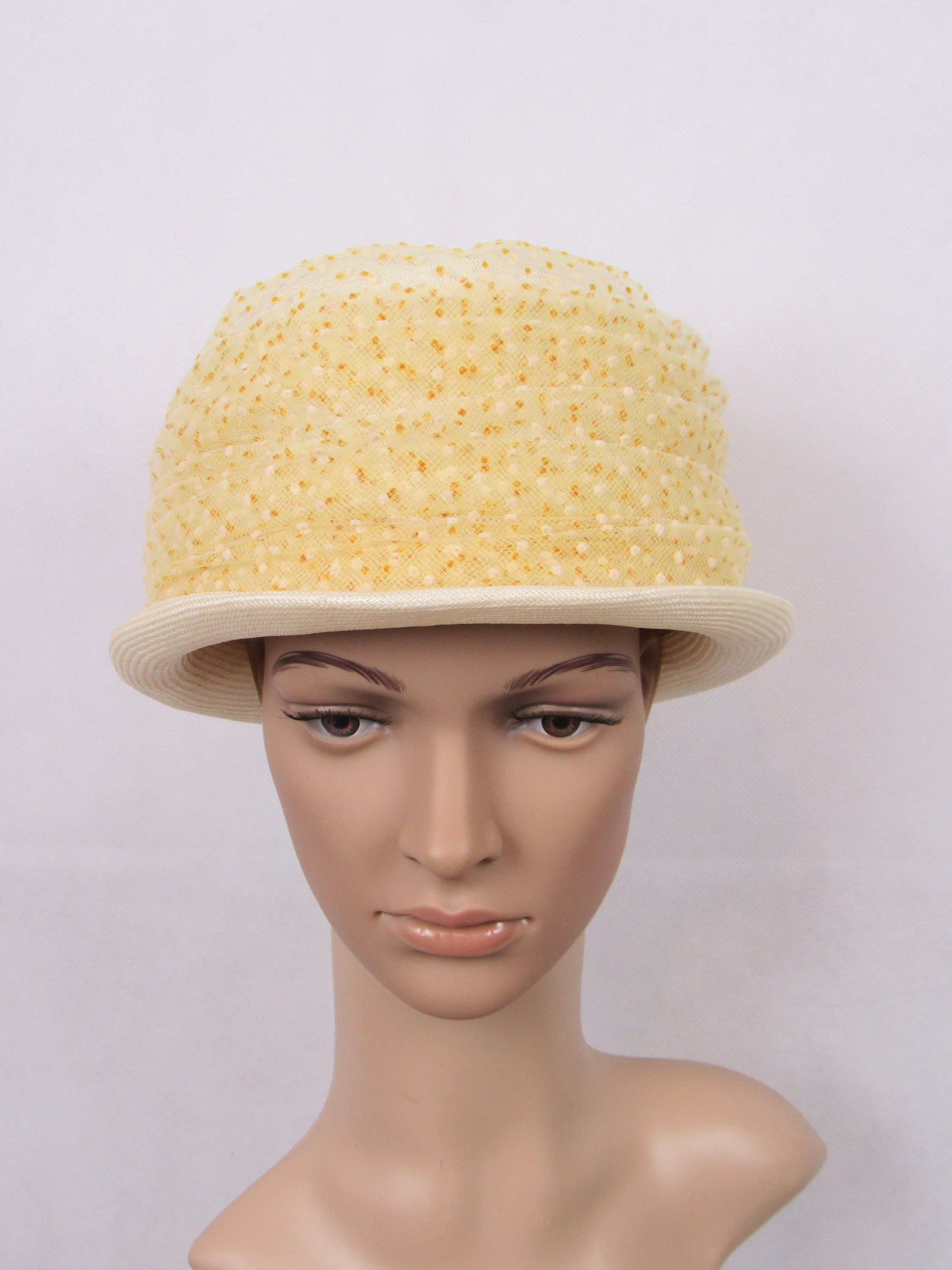 Vintage 1960s Mr John Classic Raffia Bucket Hat Yellow Gray White 7.5 Vintage 60s Bucket Hat Mr. John Jr. Raffia & Velvet Cloche  main image 4