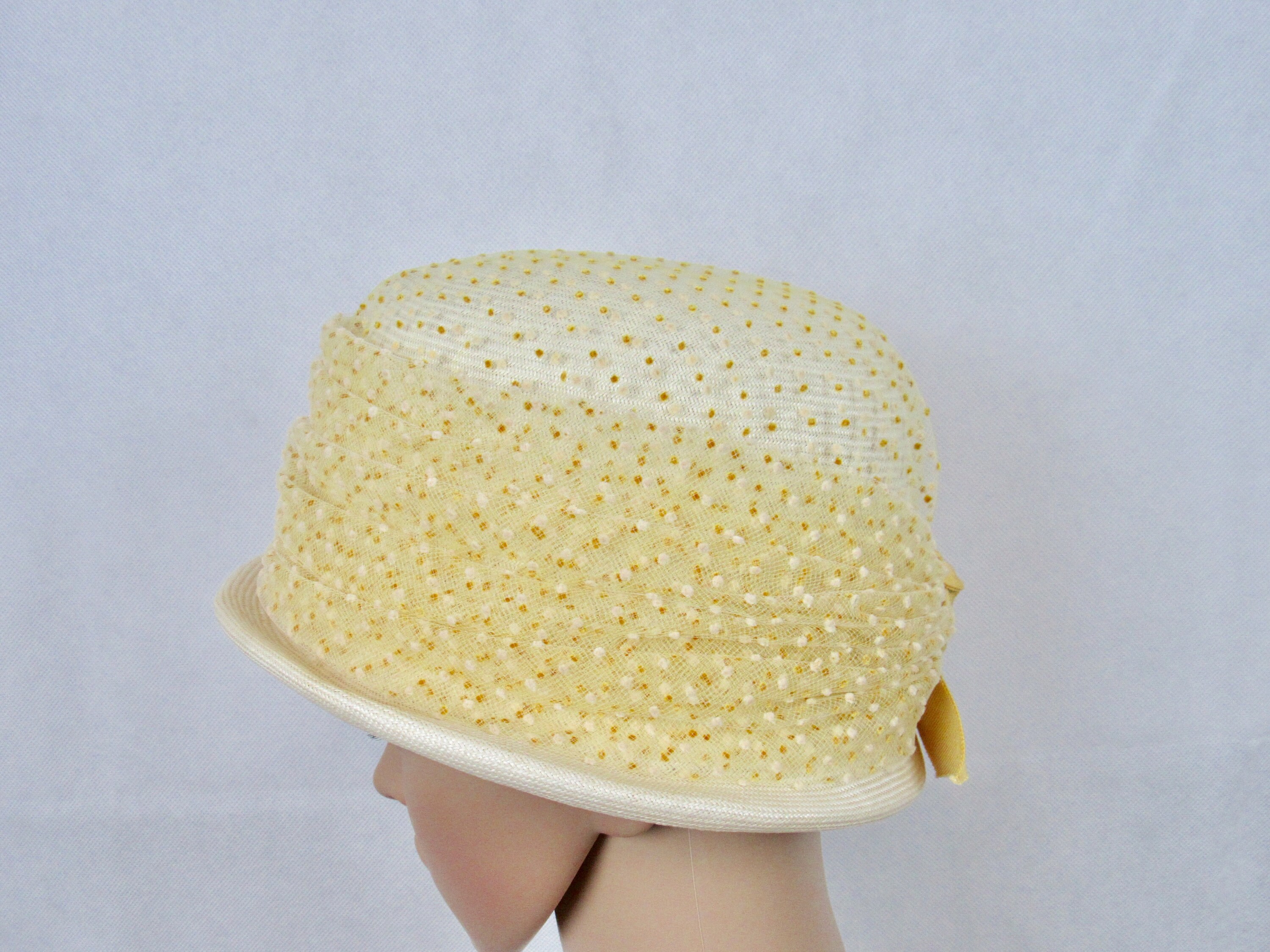 Vintage Mr John Classic Bucket Hat, Yellow Polka Dot Chiffon  display picture 3