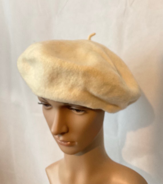 White Beret Wool Beret - image 5