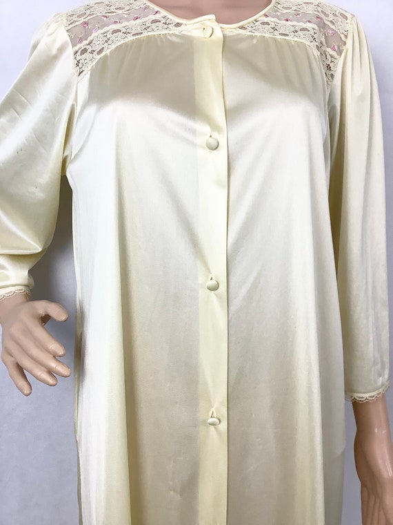 Vintage Vanity Fair Robe Buttery Yellow NOS Tags … - image 7