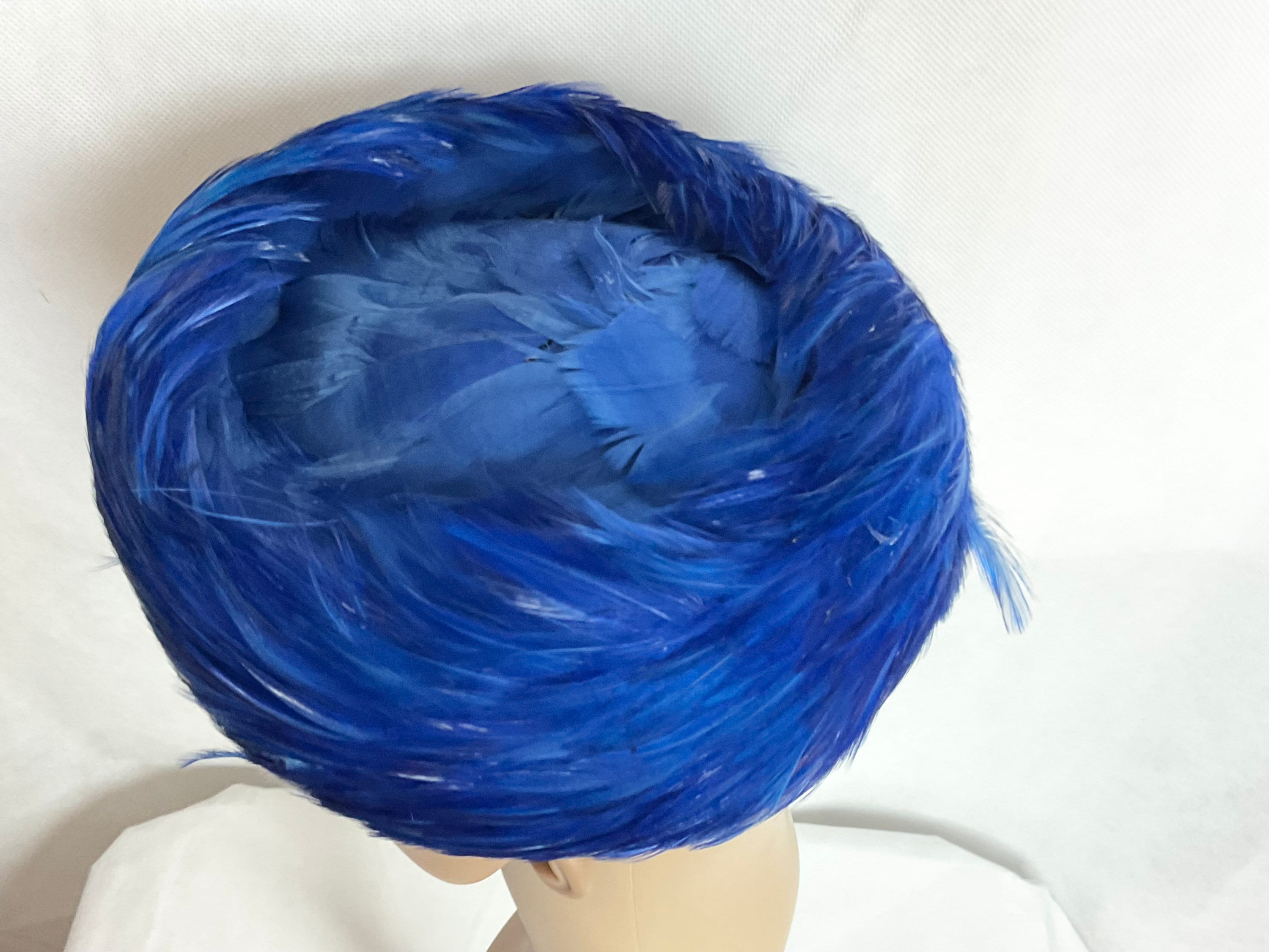Vintage‎ Blue Feather Hat Union Made In USA Vintage 1960s Blue Velvet and Feather Hat With Netting Union  main image 4