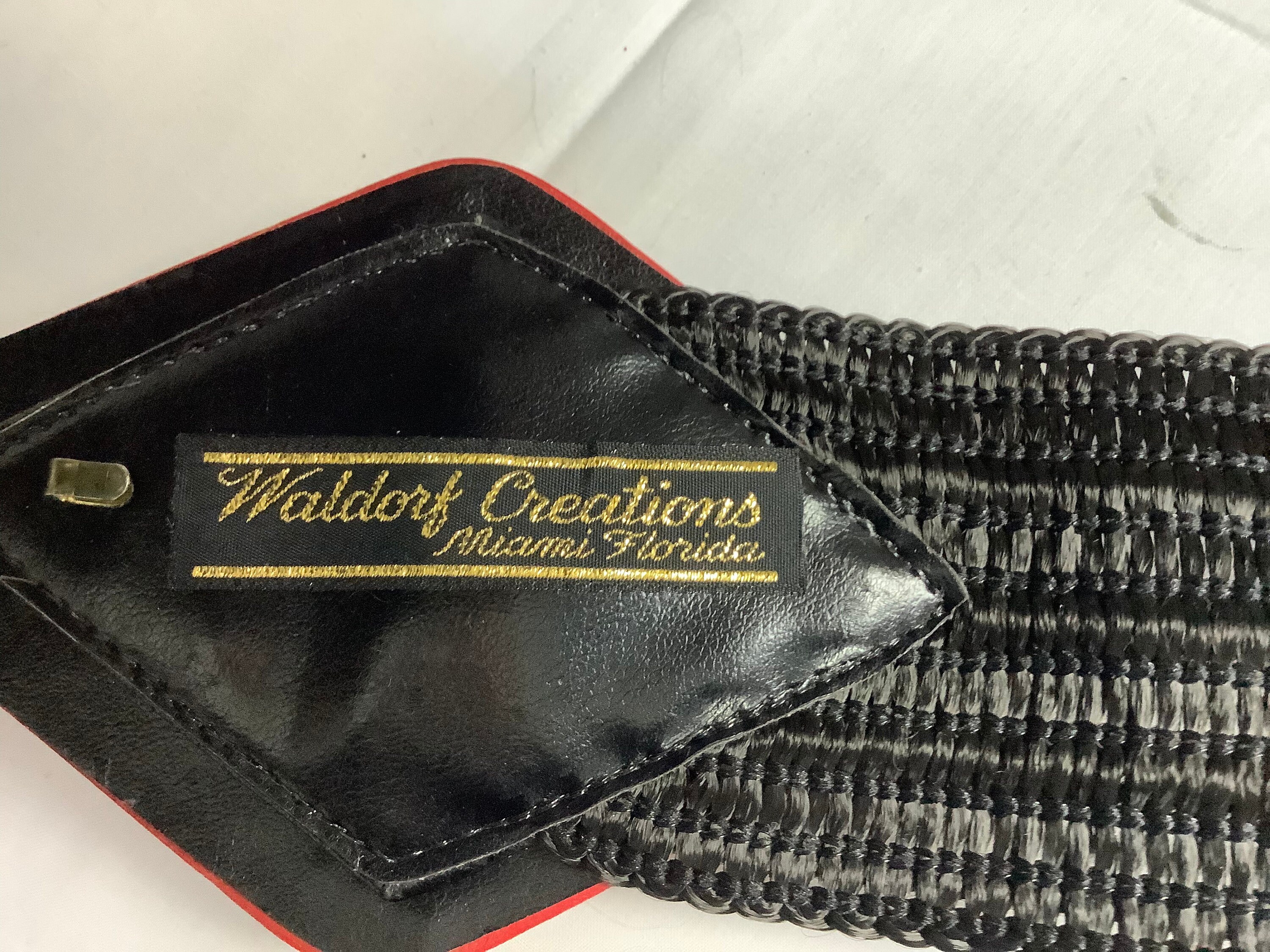 Vtg Waldorf Creations Miami Red Nylon Adjustable Belt Gold Leather Buckle Belts-  main image 2