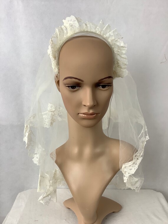 Vintage Veil Lace Veil First Communion Veil Flowe… - image 2