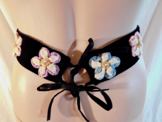 Vintage Belt Black Velvet Crotched Flower Appliqu… - image 4