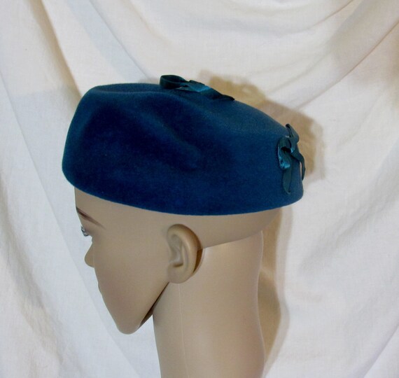 Vintage Teal Velour Pillbox Hat, 1960s Tam, Size Medium - Etsy display picture 3