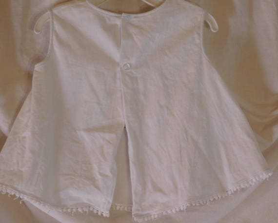 Vintage Little Girls White Cotton Shirt with Butt… - image 3