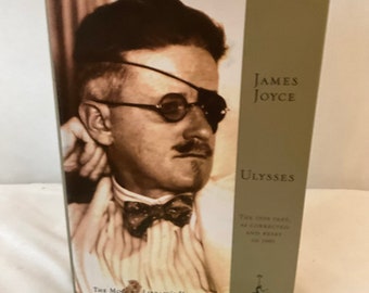 Modern Library - Ulysses by James Joyce (1992) Vintage Hardcover