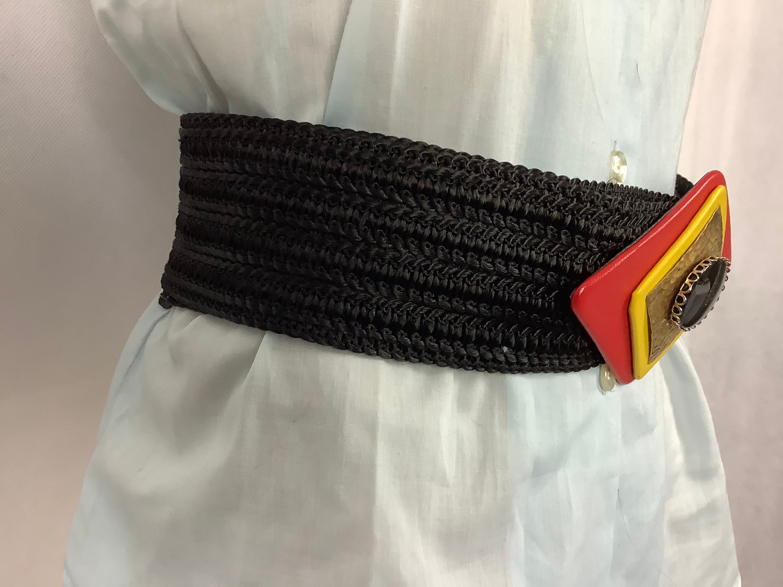 Waldorf creations Miami florida leather lion belt so vintage and old but nice Amazon.com: RGWYGCG Men main image 4