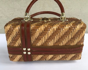 Vintage Rare Woven basket purse