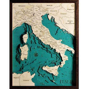 Italie Italie Carte 3D | 46 x 59 cm | 18 x 23 pouces | Carte en bois découpée au laser | www.geckoart.it