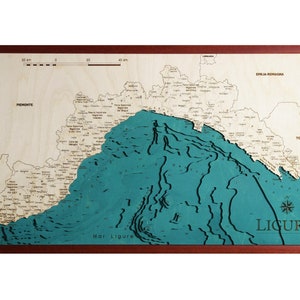 Ligurië houten kaartgrafiek Lasergesneden 3D | 46 x 83cm | 18 x 33 inch | www.geckoart.it