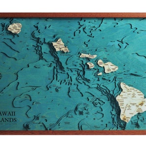 Karte der Hawaii-Inseln 3D | 46 x 67 cm | 18 x 26 Zoll | Lasergeschnittene Karte aus Holz | www.geckoart.it