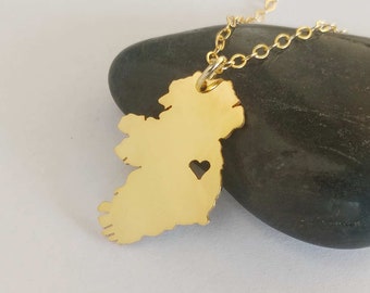 Personalized Ireland Necklace,Ireland Jewelry, Any Country Necklace, Ireland Shaped Necklace,Ireland Island Necklace With A Heart