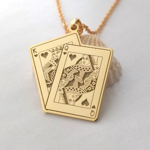 König der Herzen und Herzkönigin Halskette, Benutzerdefinierte Jede Poker Halskette, Spielkarte Anzug Halskette, personalisierte Poker Charme Halskette
