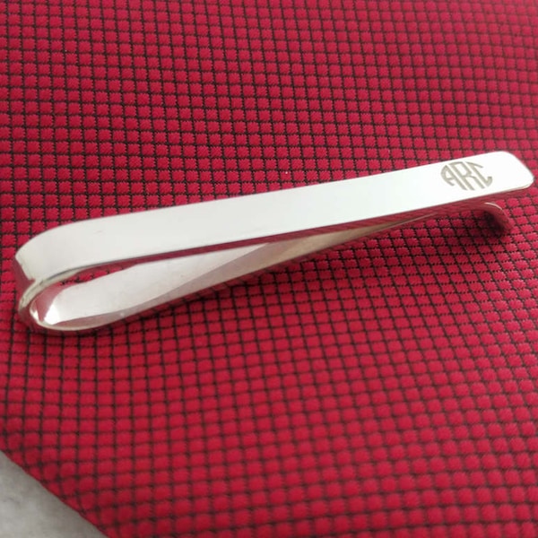 Engraved Tie Clip, Tie Clip Men, Personalised Tie Bar, Custom Wedding Tie Bar Clip for Groom, Groomsman Initial Tie Clip, Fathers Day Gift,