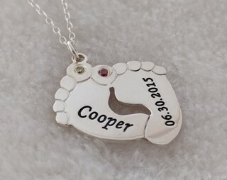 KIDDI-MEDIA Collana Personalizzata Con Impronta Del Piedino Del Bebè E Pietra Zodiacale – Argento Sterling 925 Con Catena 40-45 Cm