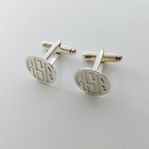 Abotoaduras para noivo, abotoaduras de casamento com monograma, abotoaduras com iniciais de monograma em prata esterlina, abotoaduras personalizadas, abotoaduras com monograma personalizado
