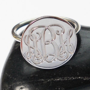 Custom Monogram Ring,Personalized Nameplate Monogram Initial Ring,3 Monogram Initial Ring,Womens Monogram Ring