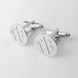 Gemelos personalizados de dos iniciales, gemelos de monograma de letras de bloque de plata, gemelos de hombres plateados, gemelos de boda, gemelos monogramados