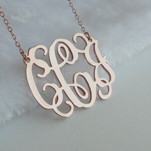 Personalized  Nameplate Necklace,Monogram Necklace Rose Gold,Monogram Initial Necklace 1.75 Inch, Monogram Pendant Small,Bridesmaids Gift