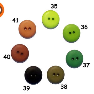 10 colorful buttons 41 colors, 18 mm Ø, plastic buttons image 9