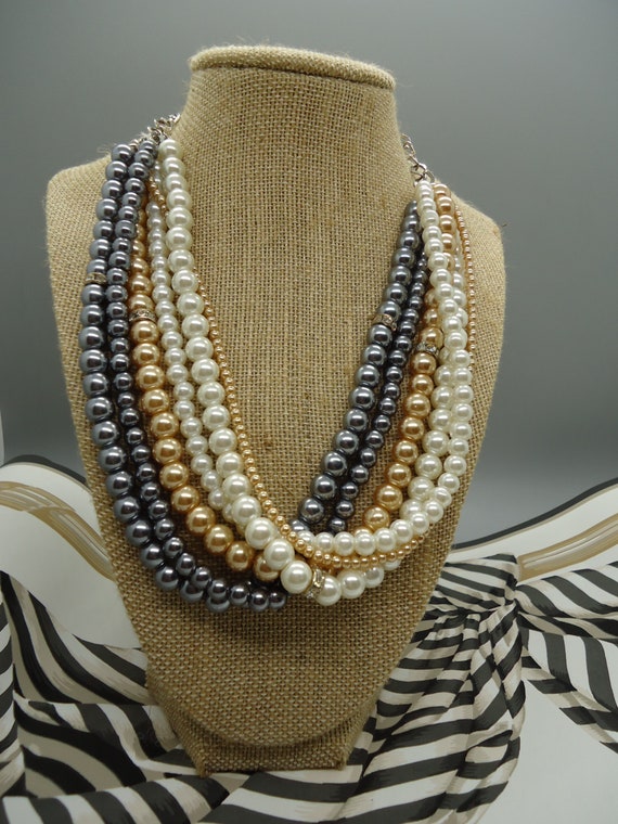 Vintage 6 Strand Faux Pearls in Cream, Champagne … - image 2