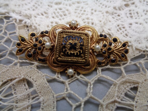 Vintage Elegant VICTORIAN Style Glass and Pearl B… - image 3