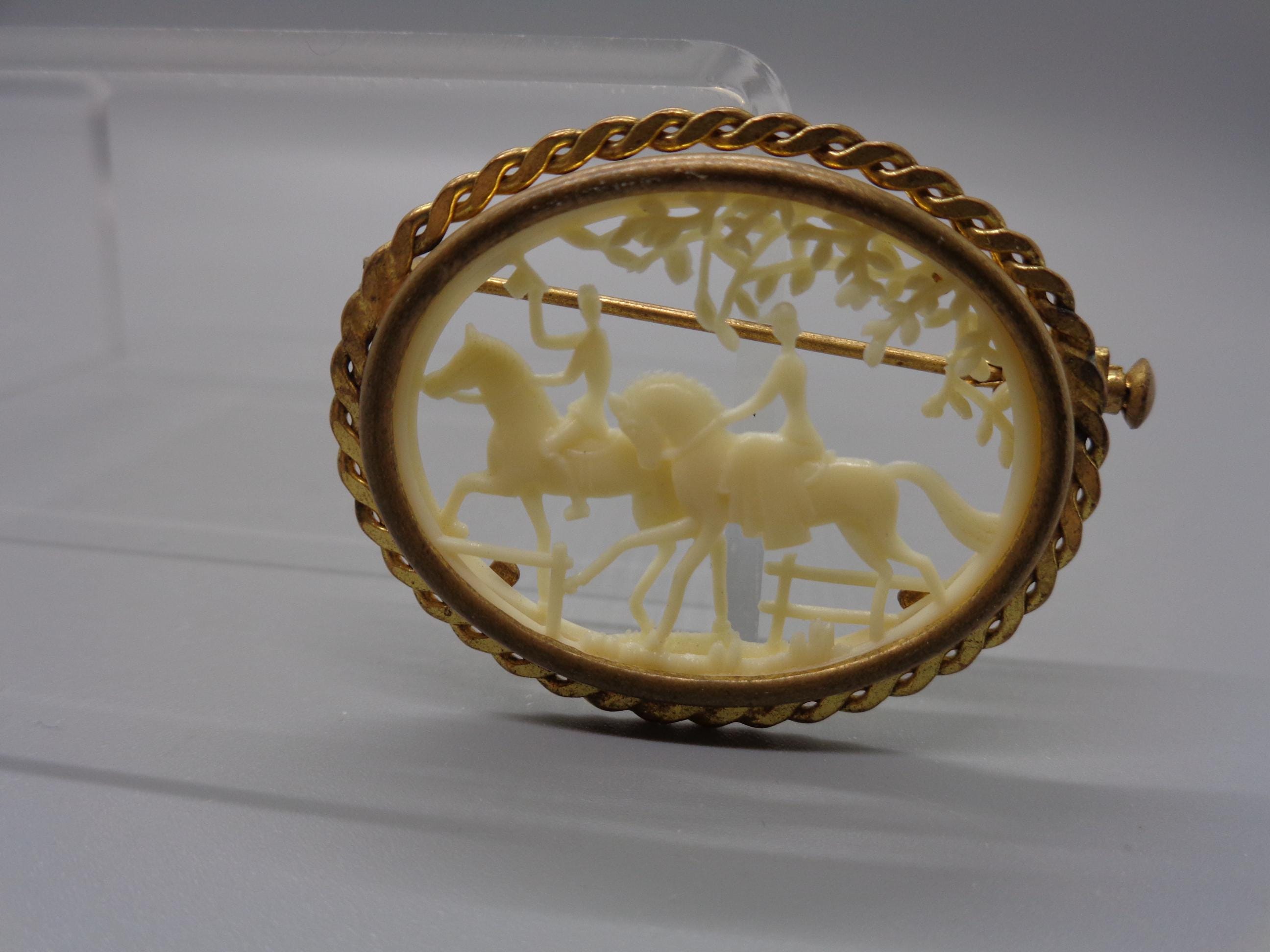 Antique celluloid　grape＆heart brooch Carved Celluloid Heart Brooch