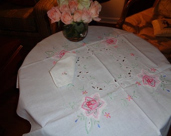 Vintage, White Cotton Pink Embroidery 33 inch square Tablecloth and 4 Napkins OLD Store Stock