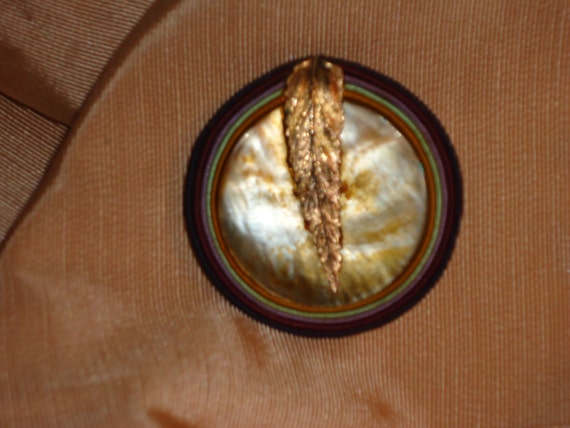 Vintage  Brooch Mother of Pearl with Copper Feath… - image 5