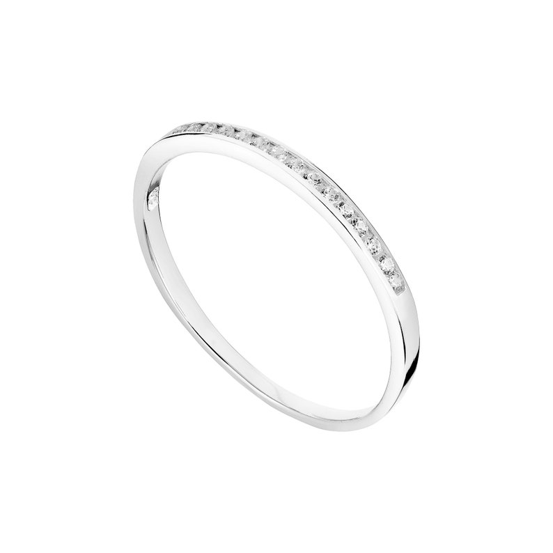 Beautiful Silver Crystal Band Ring