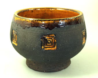 Vintage Hegnetslund Studio Bowl 278 | Danish Mid-Century Art Pottery