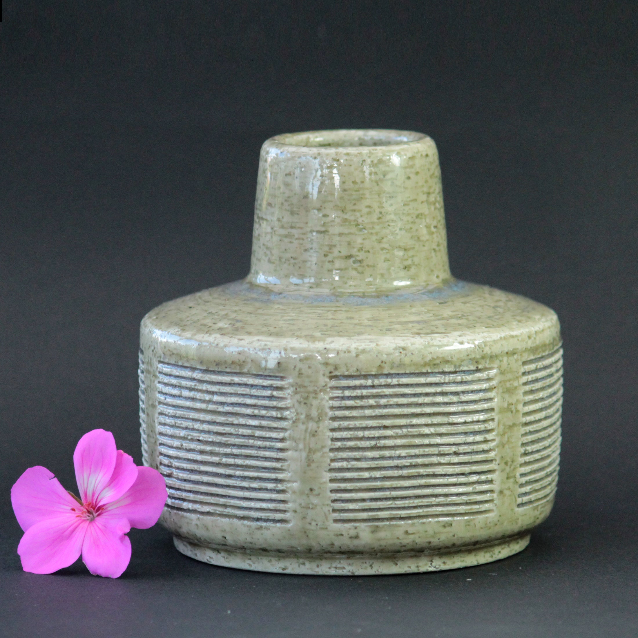 Palshus - Etsy